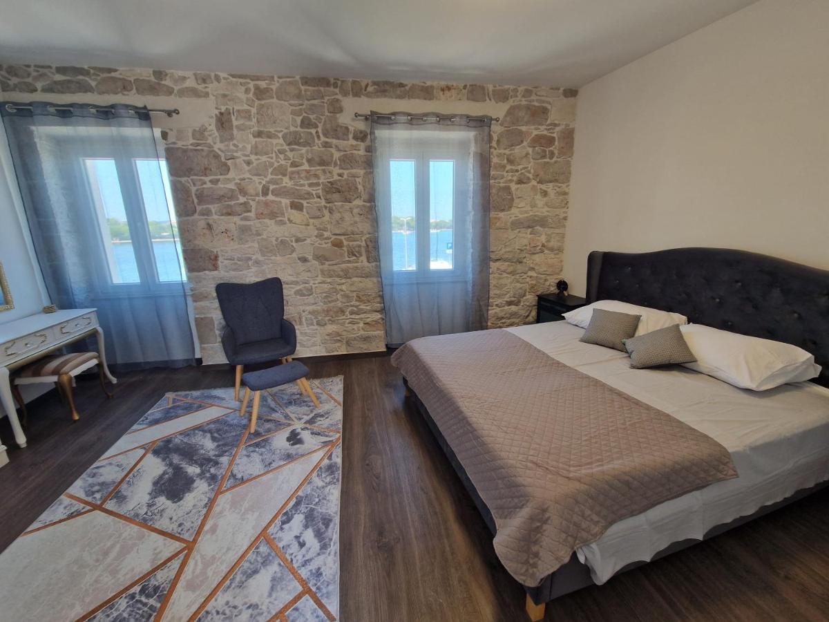 Villa Galleria Sukošan Extérieur photo